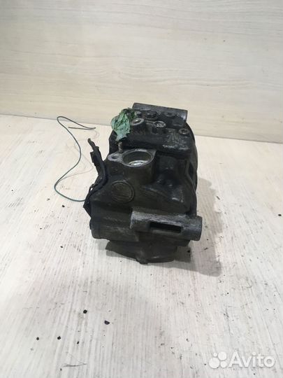 Компрессор кондиционера Мерседес W203 0002306511