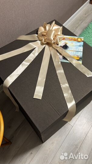 Коробка подарочная