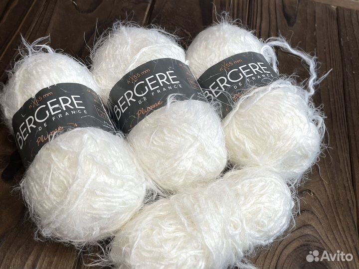 Plume /Плюм/ пряжа Bergere de France белая