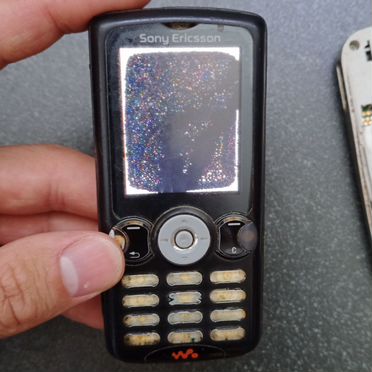 Sony Ericsson W810i, 1 SIM