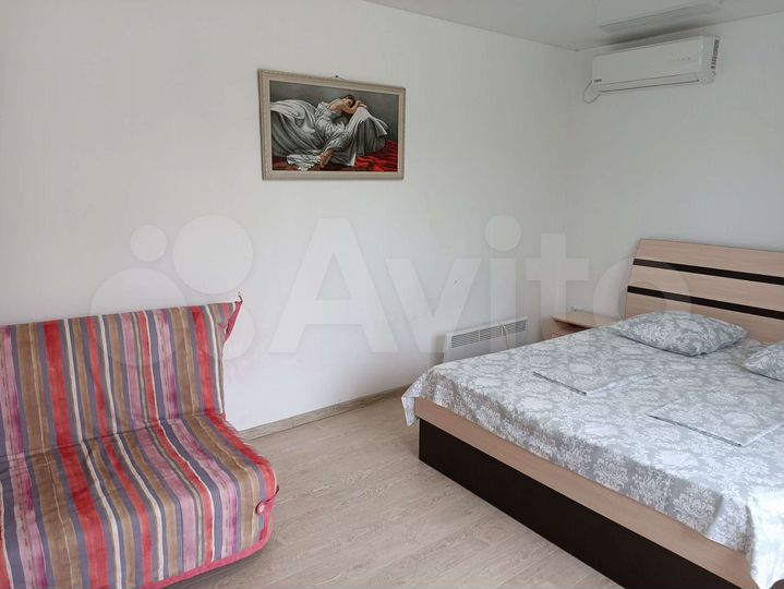 Дом 35 м² на участке 6 сот.