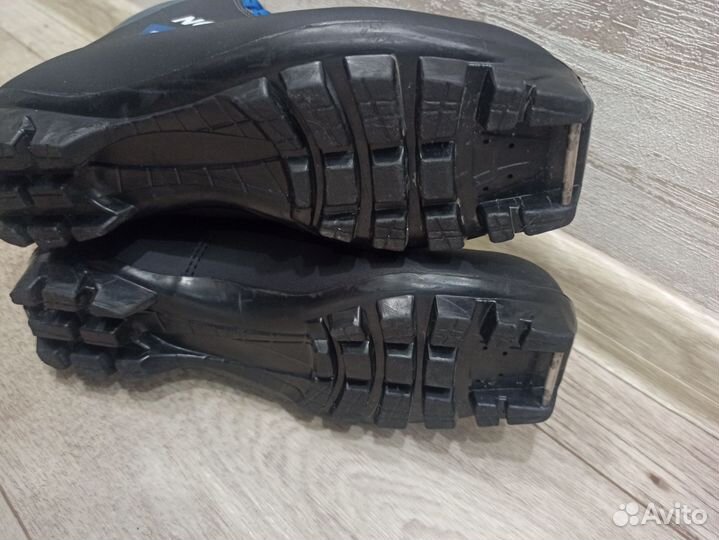 Лыжные ботинки 38 р(Ru 37,5 )