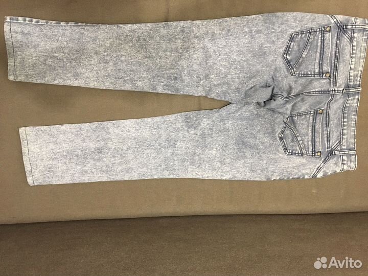 Джинсы