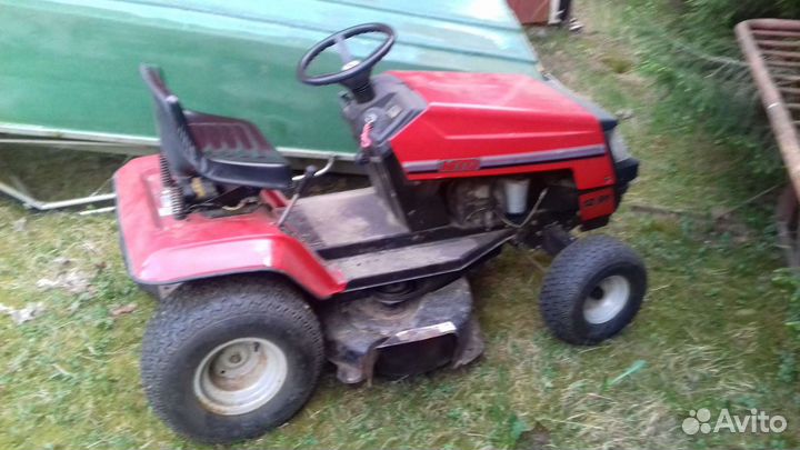 Садовый трактор