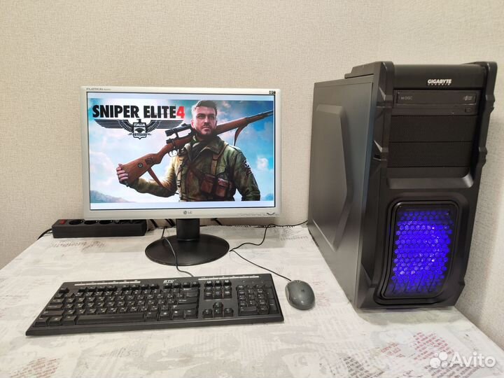 Шустрый игровой компьютер в полном комплекте