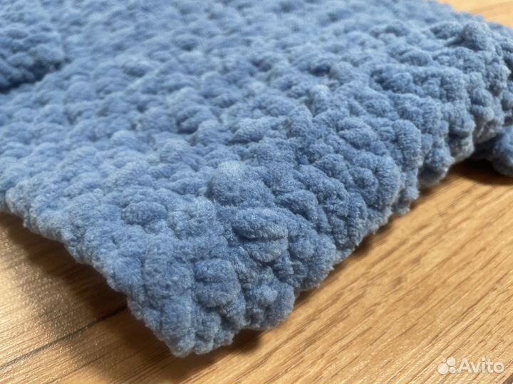 Вязаный шарф ручной работы