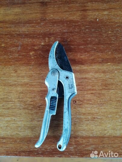 Инструмент профессиональный