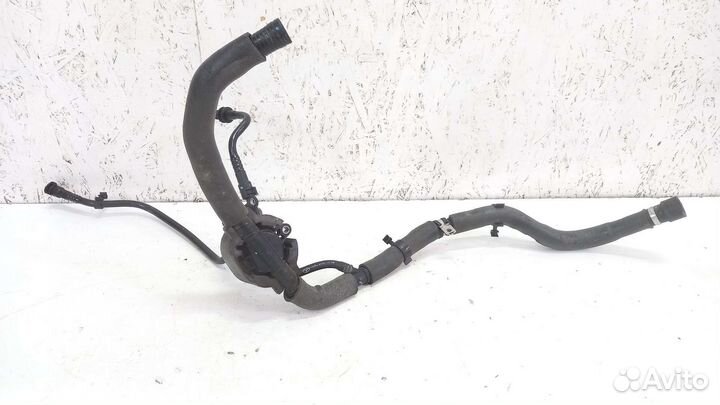 Трубка маслоотделителя M274 Mercedes GLC C253