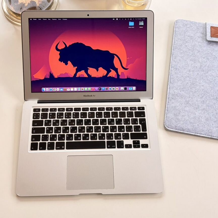 Купить 💻 ноутбук Apple MacBook Air 13 (2015) по выгодной цене