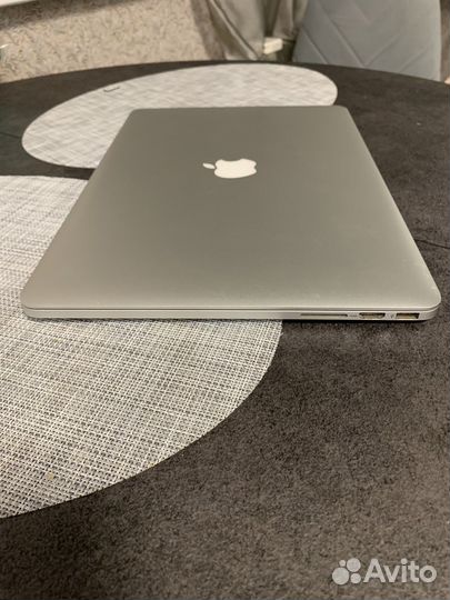 MacBook Pro (Retina, 15-inch, Late 2013)