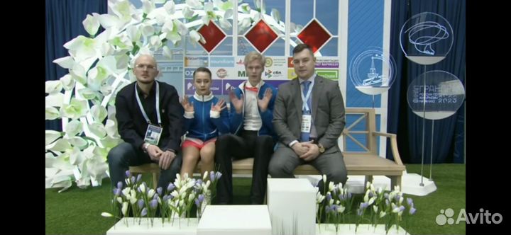 Тренер по фигурному катанию