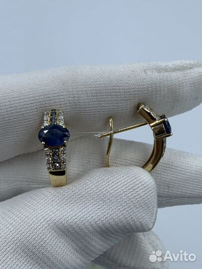 Золотые серьги