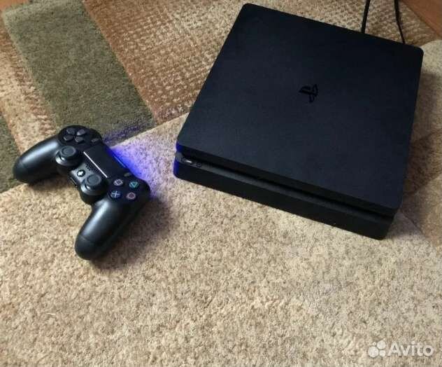 Sony PS4 slim 1tb+2геймпада игры