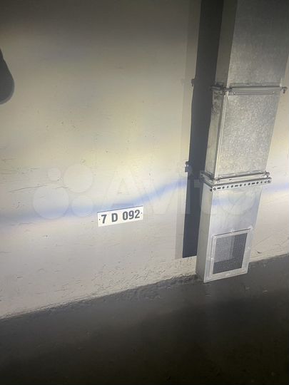 Машиноместо, 15 м²