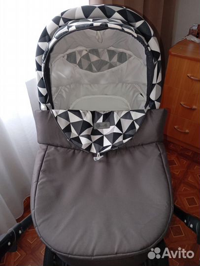 Коляска Детская в отличном состоянии