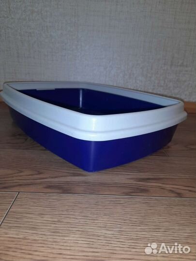 Лоток и миска для кошек