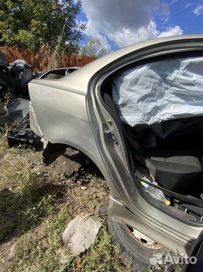 Крыло заднее правое лансер 10