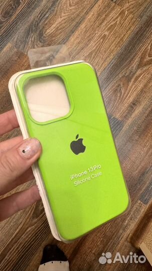 Чехлы на iPhone 13 pro новые и бу