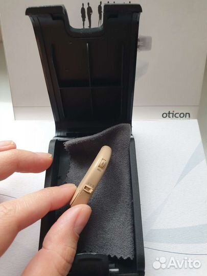 Слуховой аппарат oticon
