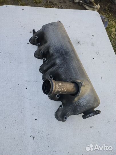 Впускной коллектор vоlvo 760 вольво 760 960 D24T