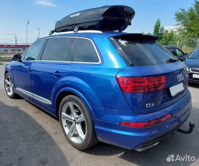 Бокс на крышу Broomer черный на Audi Q7