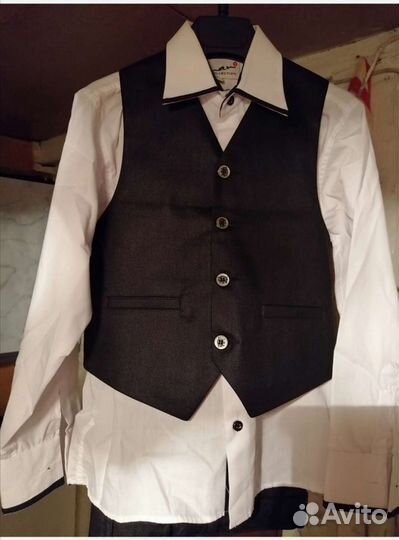 Костюм двойка + рубашка на 6 лет