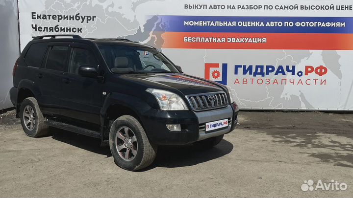 Насос водяной (помпа) Toyota Land Cruiser Prado (J