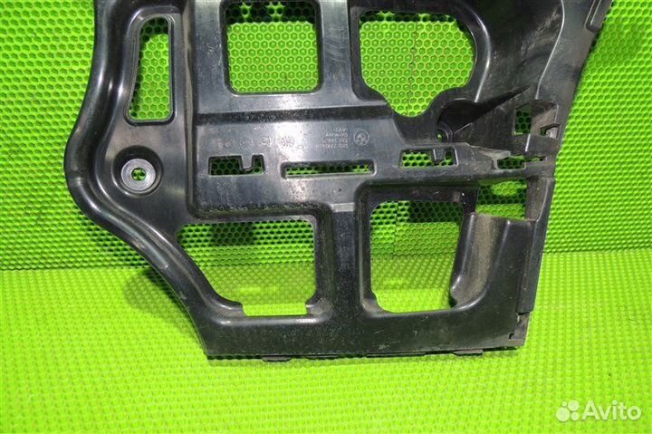 Крепление бампера заднее правое Bmw M3 E90 N46N