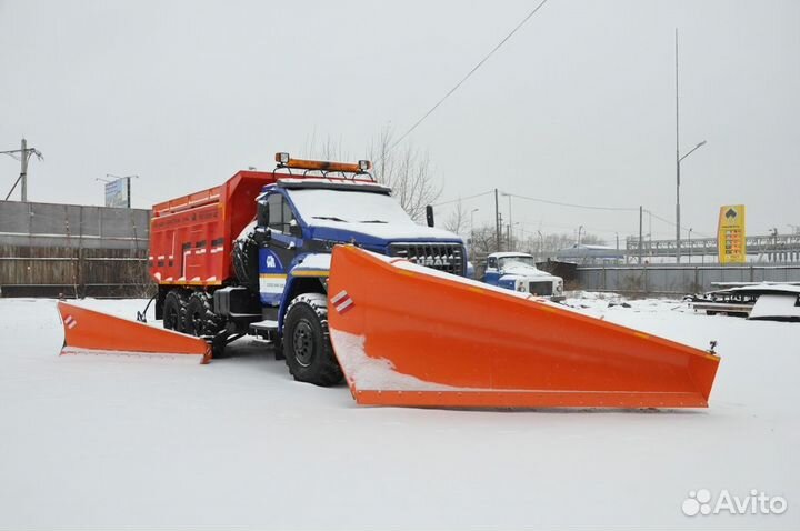 Комбинированная дорожная машина урал