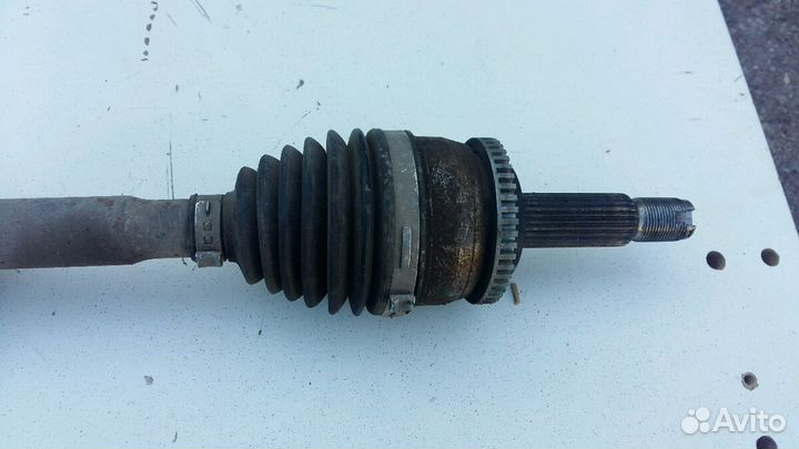 Привод передний правый под МКПП Kia Rio 1.6 15г