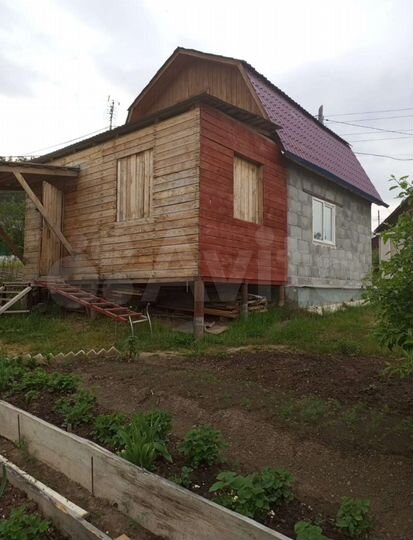 Дача 72 м² на участке 6 сот.