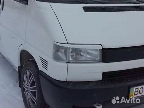 Реснички на фары Volkswagen T4 прямой