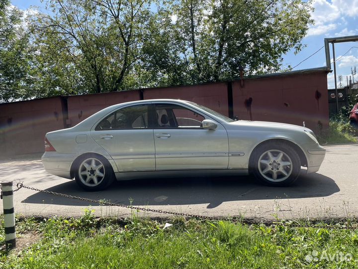 Mercedes-Benz C-класс 2.6 AT, 2001, 260 000 км