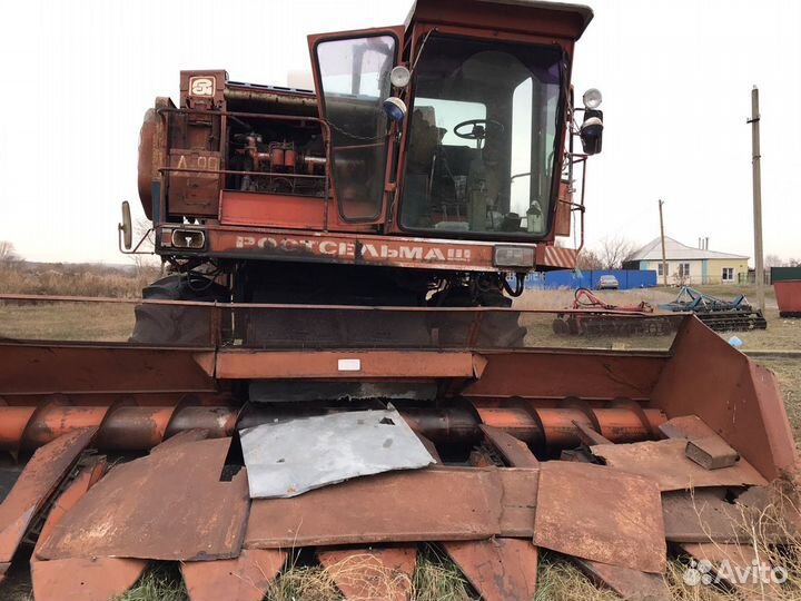 Комбайн Ростсельмаш Дон 1500, 1989