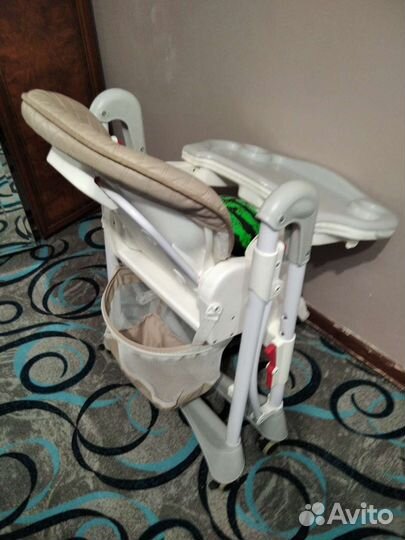 Стул для кормления