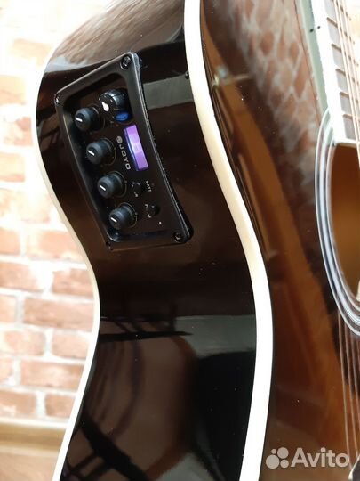 Гитара со звукоснимателем, Тюнер + 4-х Эквалайзер