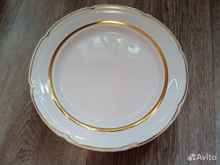 Тарелки блюдца зик СССР с золотым ободком, 20см
