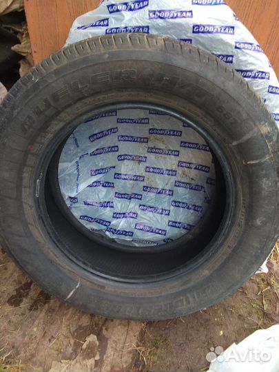 Bridgestone Dueler H/T 687 225/65 R17