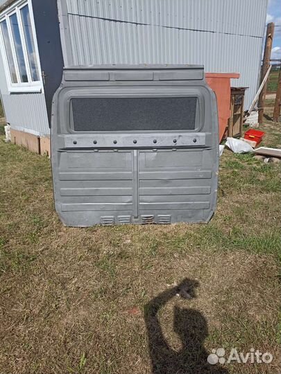 Запчасти на mercedes sprinter