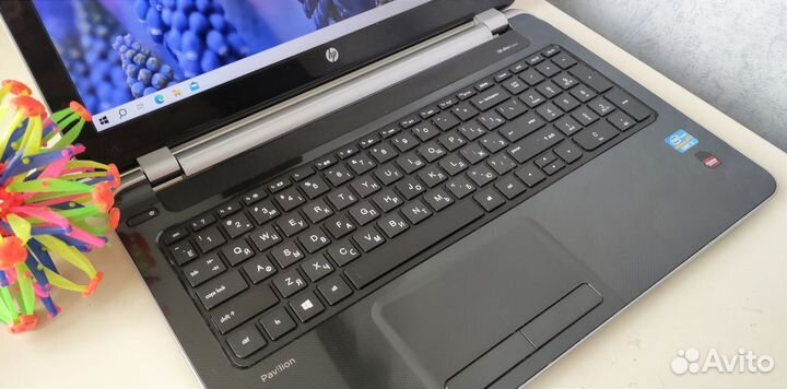 Ноутбук HP/4 ядра/ssd