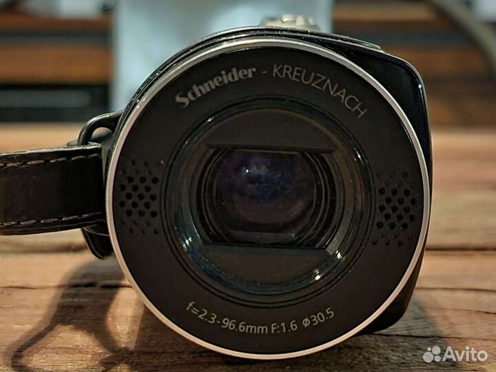 Видео камера Samsung