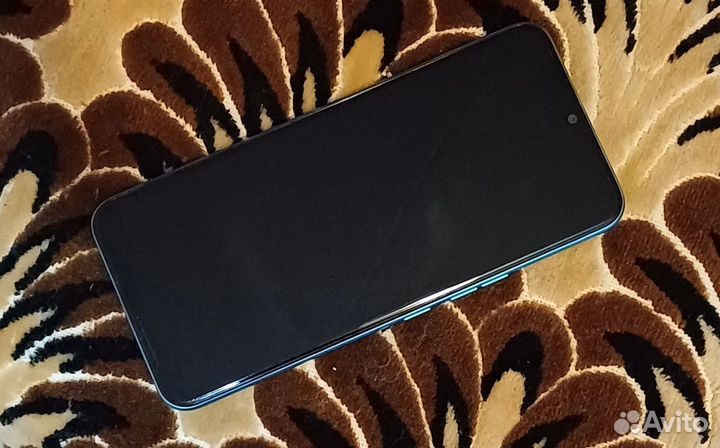 TECNO Spark 8C, 4/64 ГБ