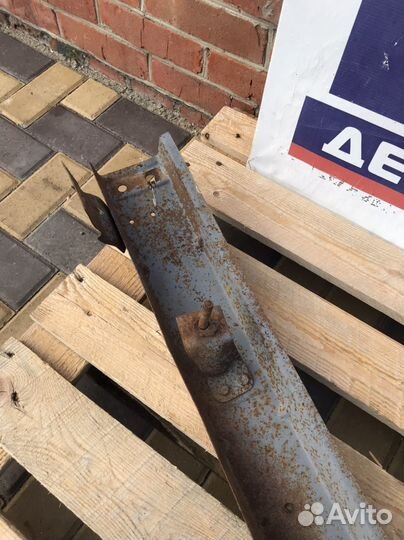 Усилитель переднего бампера Волга 3110