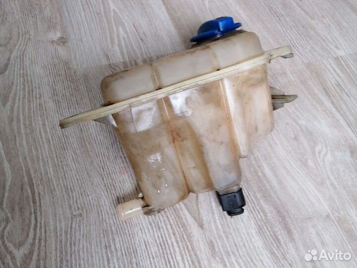 Расширительный бачок audi a6 c6