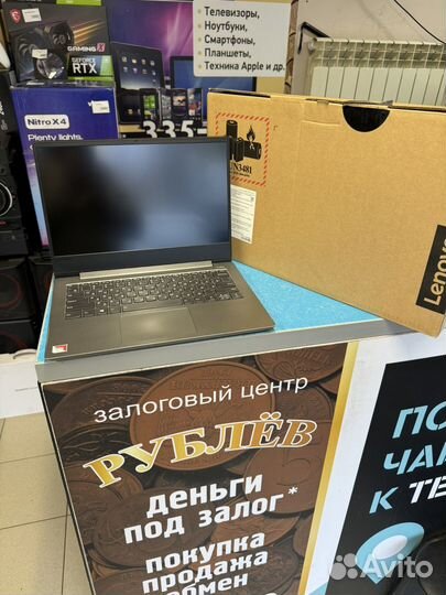 Lenovo IdeaPad 330S A9/8Gb/SSD/Windows10