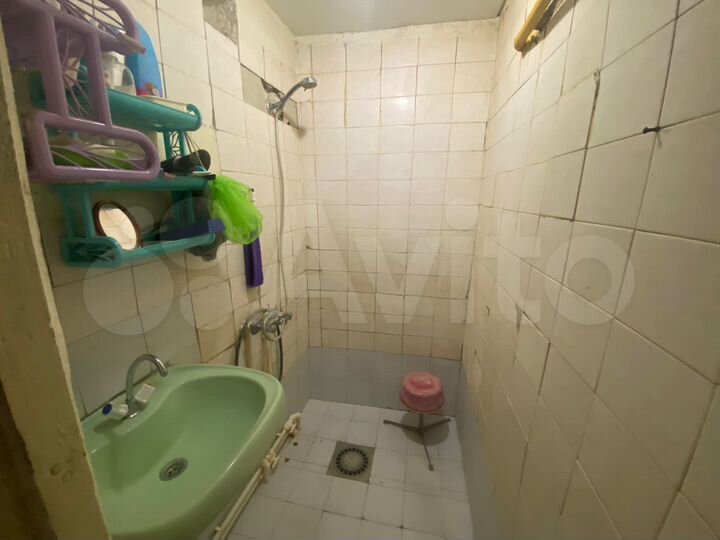 Комната 22 м² в 4-к., 1/5 эт.