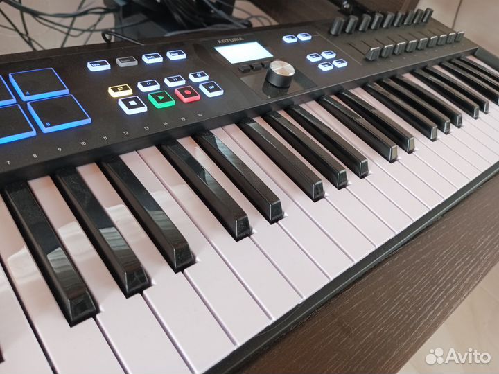 Midi клавиатура Arturia KeyLab Essential 49 mk3