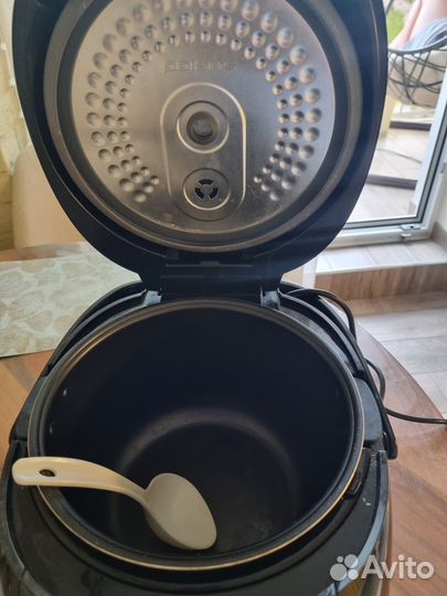 Мультиварка polaris 0535d