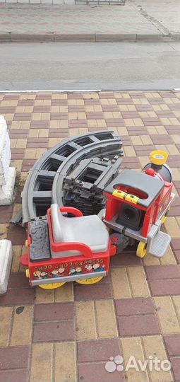 Поезд peg-perego