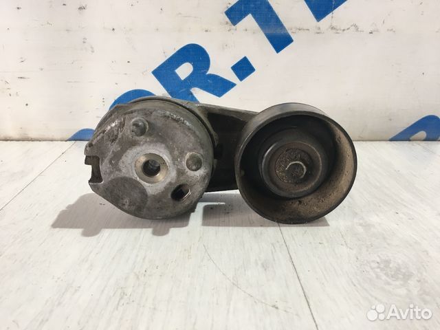 Натяжитель jaguar XF 3.0 ат aj30